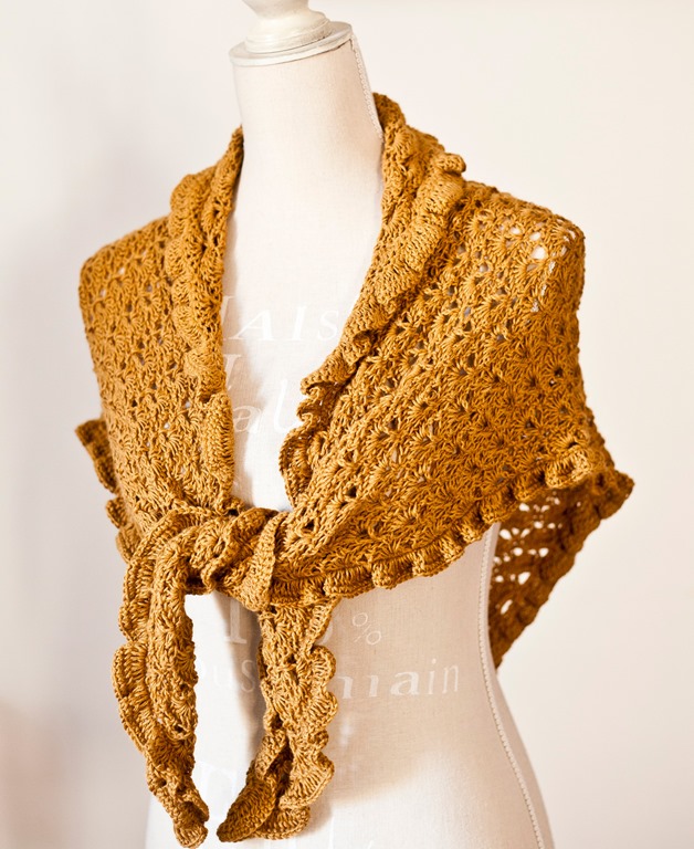Ruffle shawl…